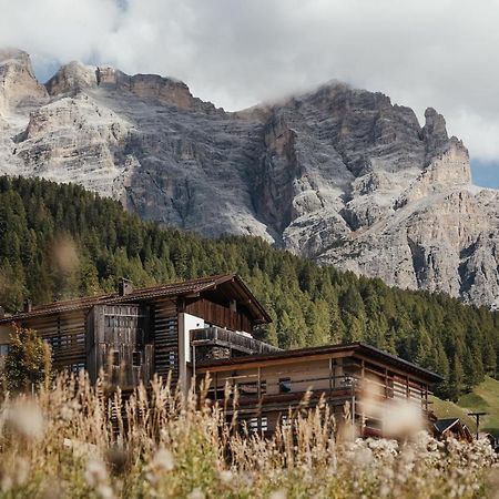 Lagacio Hotel Mountain Residence San Cassiano  Extérieur photo