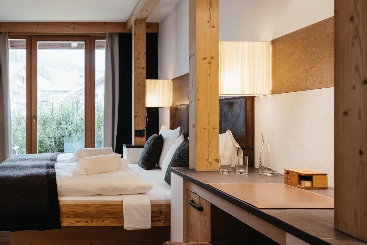 Lagacio Hotel Mountain Residence San Cassiano  Extérieur photo