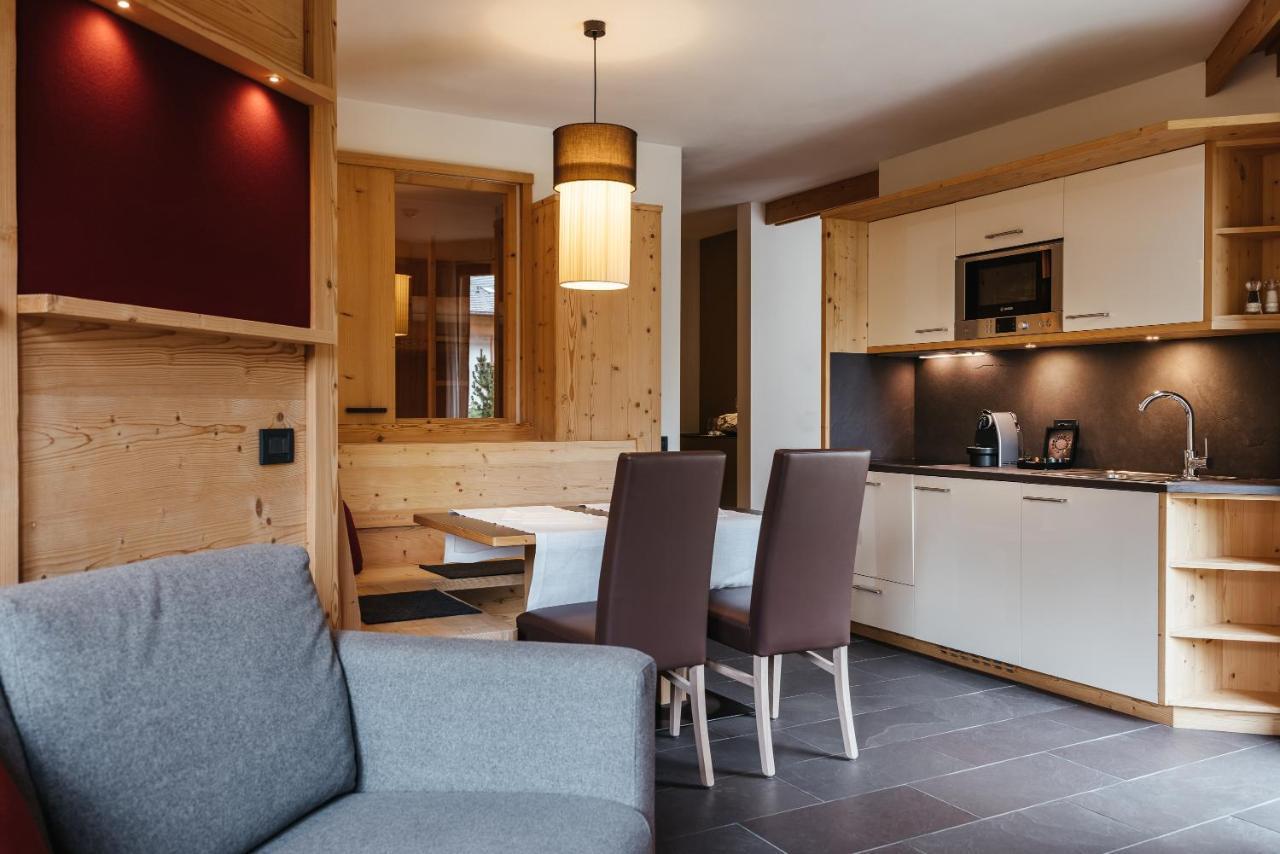 Lagacio Hotel Mountain Residence San Cassiano  Extérieur photo
